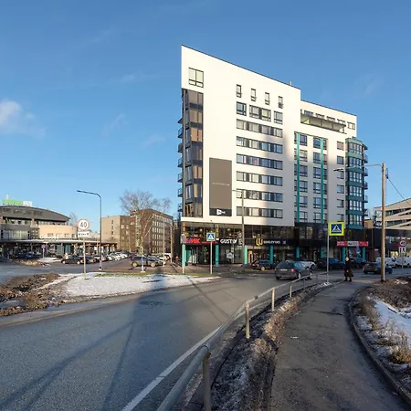 Spacious Penthouse With A Good View In Downtown Apartamento