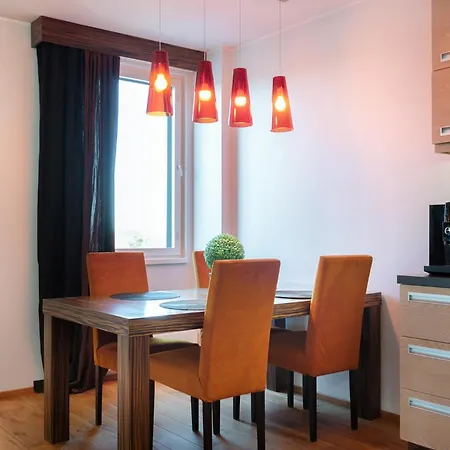 Spacious Penthouse With A Good View In Downtown Apartamento