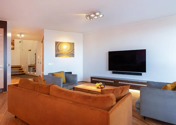 Apartamento Spacious Penthouse With A Good View In Downtown Tartu