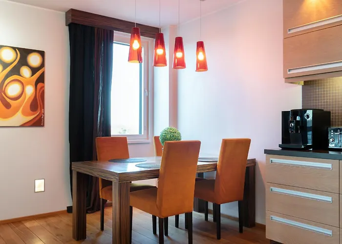 Spacious Penthouse With A Good View In Downtown Apartamento